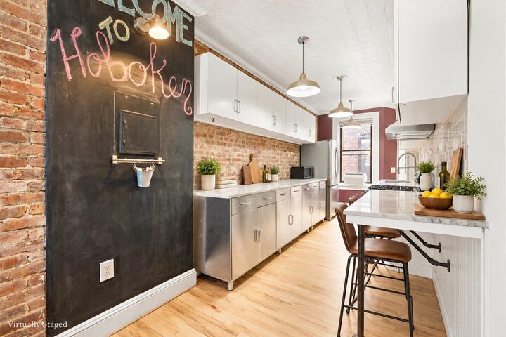 Property Photo:  224 Jefferson St 4R  NJ 07030 