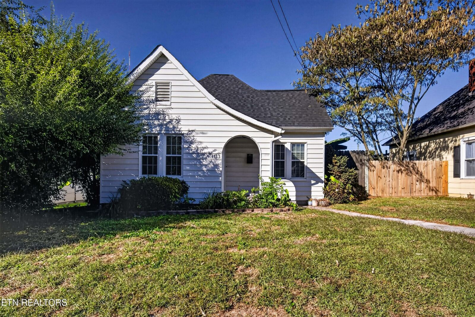 Property Photo:  1133 Hiawassee Ave  TN 37917 