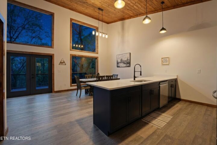 Property Photo: 640 Carter Plaza TN 37738