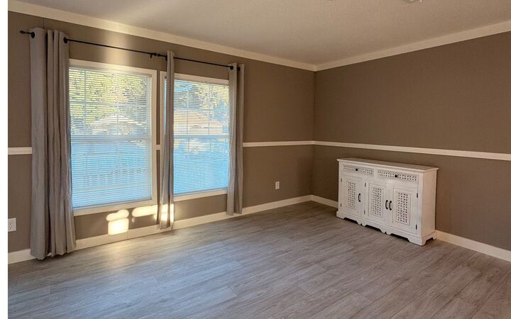 Property Photo: