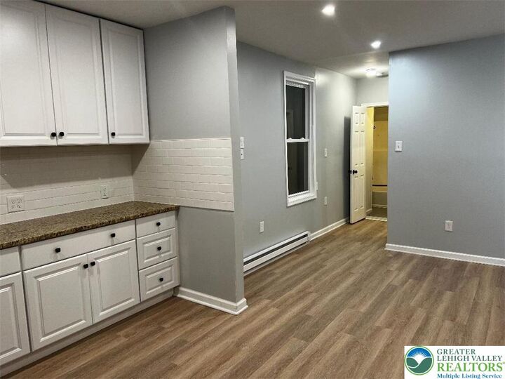 Property Photo:  139 N 7th Street 2R And 3R  PA 18101 