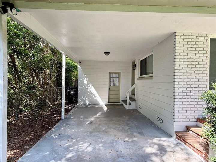 Property Photo:  2515 Illinois Street  FL 32803 
