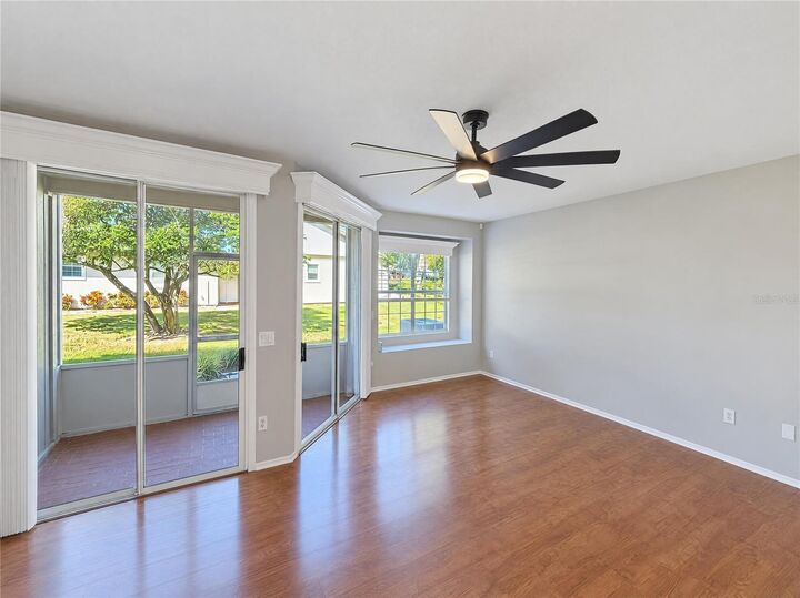 Property Photo: 638 Maple Oak Circle 112 FL 32701