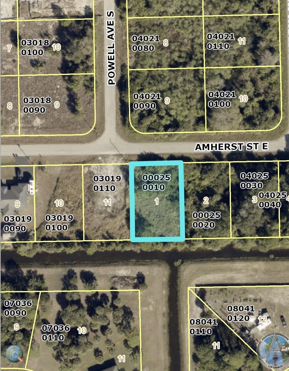 Property Photo:  1230 Amherst Street E  FL 33974 