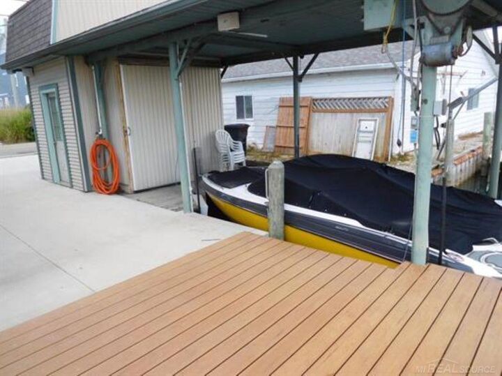 Property Photo:  8235 Anchor Bay Drive  MI 48001 