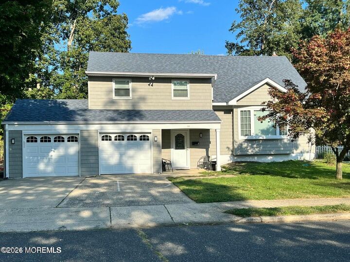 Property Photo:  2 Roslyn Drive  NJ 07755 