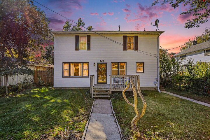 Property Photo: 124 S Mayhew Street MI 49117