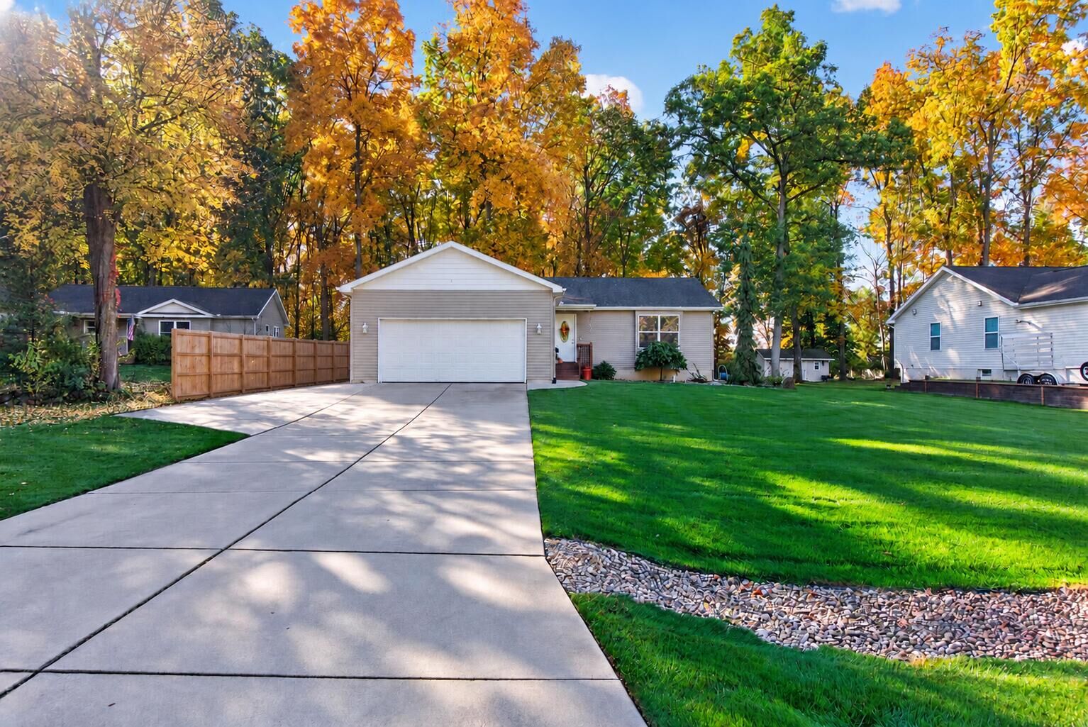 Property Photo: 7695 El Cajon Lane MI 49201