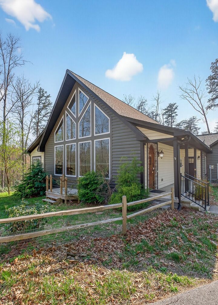 Property Photo:  31 Reeves Pl  TN 38574 