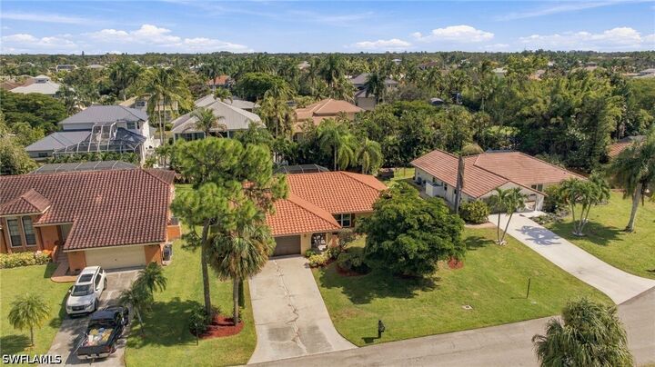Property Photo:  27152 Edenbridge Court  FL 34135 
