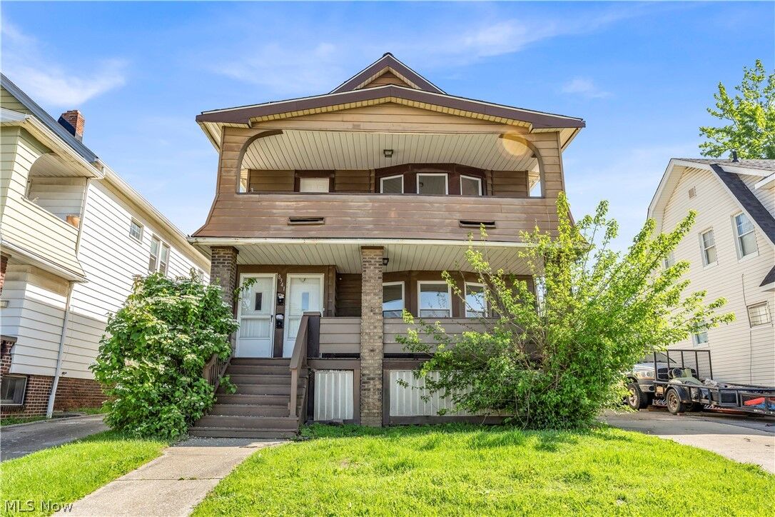 Property Photo: 8341 Garfield Boulevard 1/Dn OH 44125