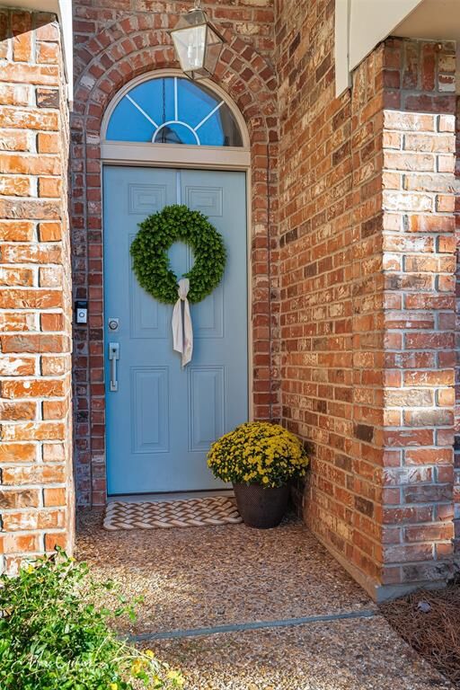 Property Photo:  5905 Stockwood Street  LA 71111 