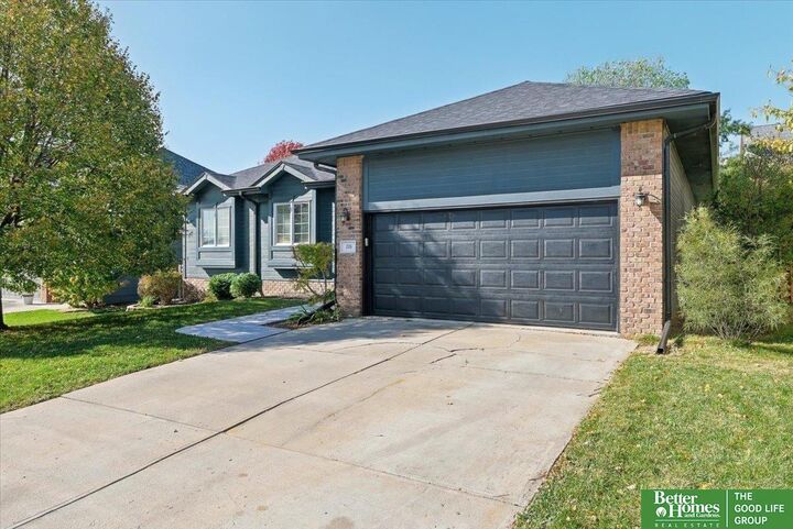 Property Photo:  126 Longwood Drive  NE 68133 