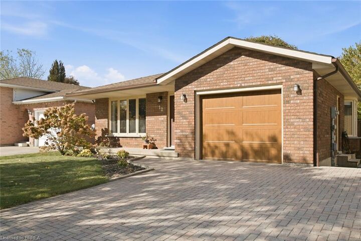 Property Photo:  12 Spartan Drive  ON N3R 6C7 