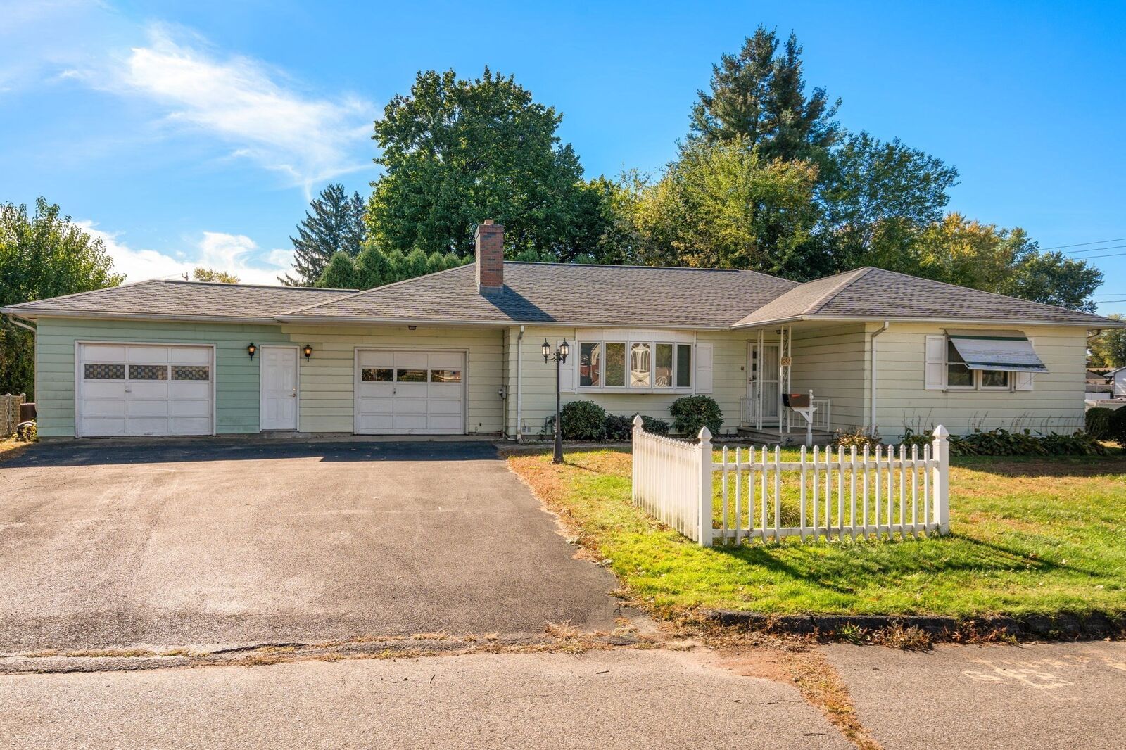 Property Photo:  89 Arthur Street  MA 01013 