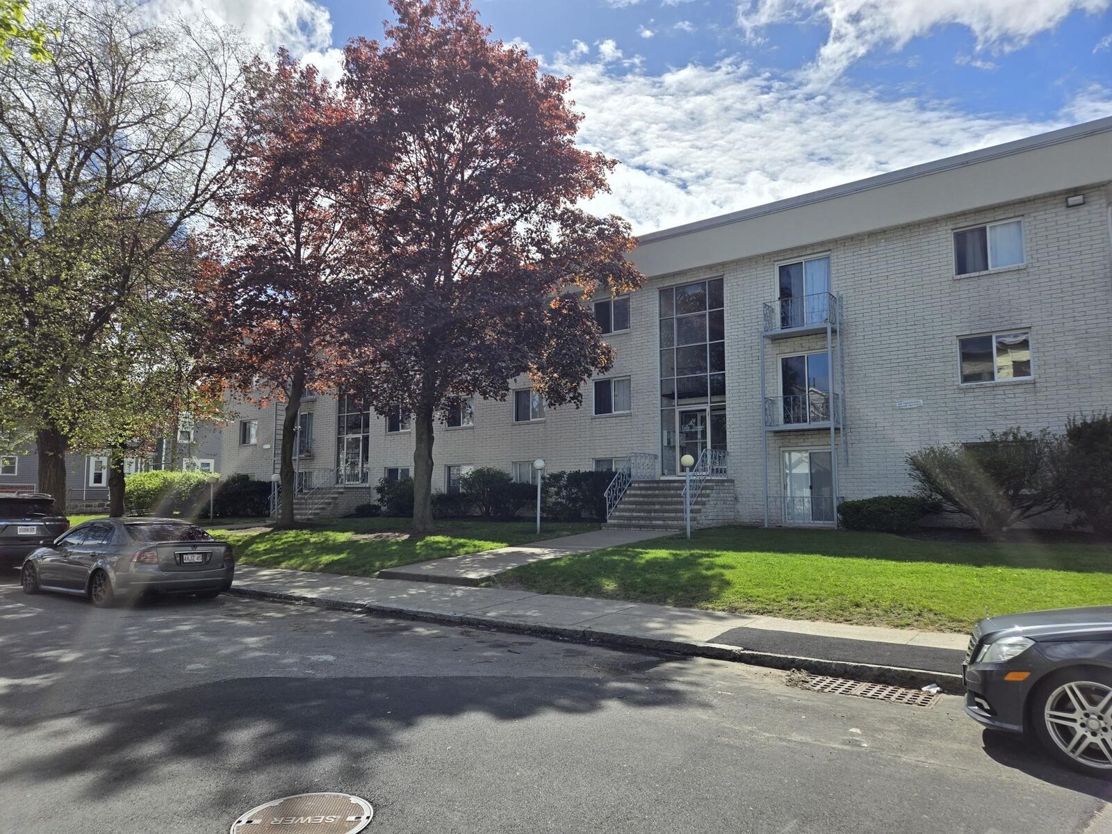 Property Photo:  24 Inman St 35  MA 01843 