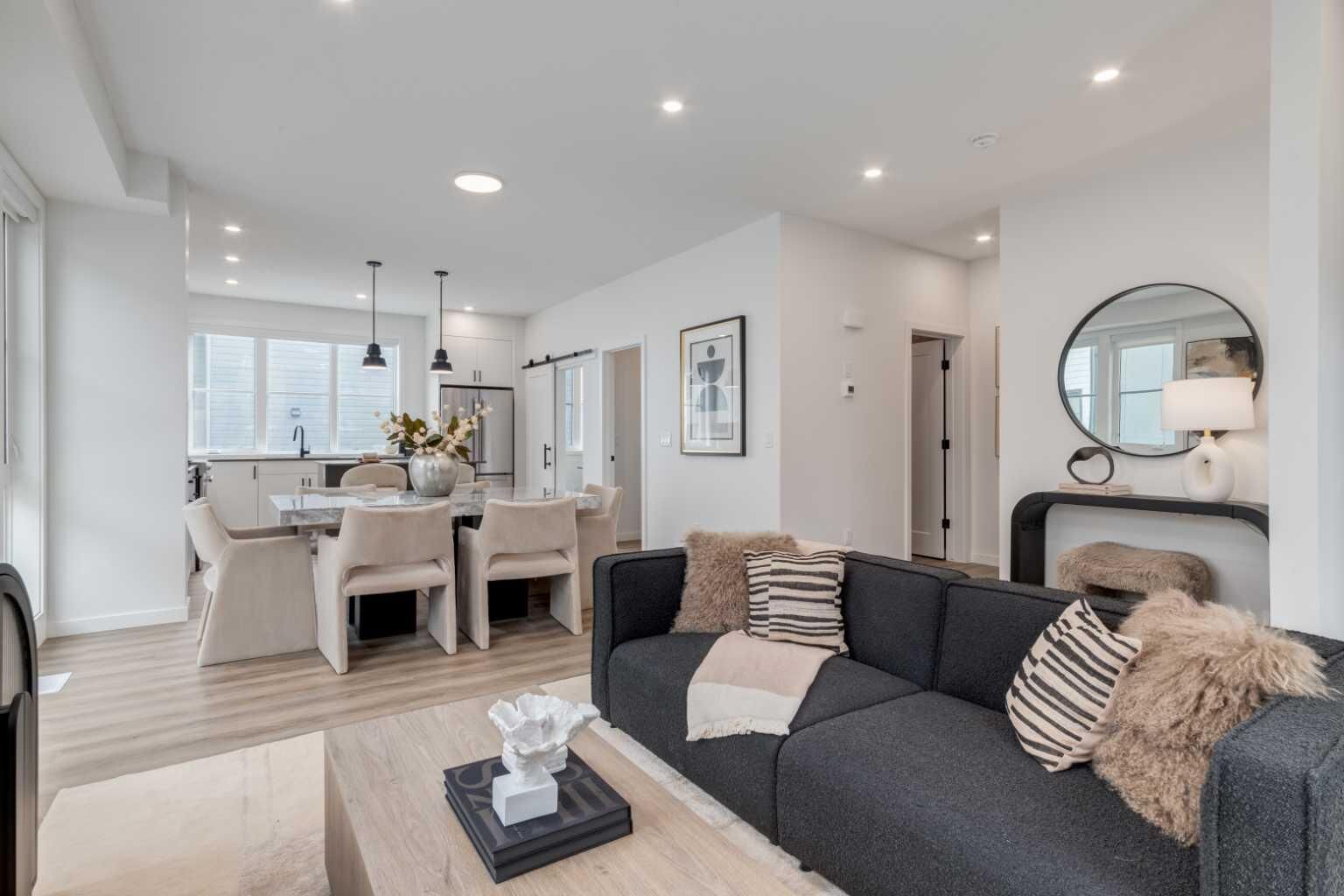 Property Photo:  1453 Naa Drive SW 607  AB T3H 6H7 
