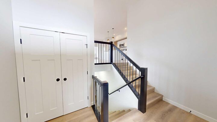 Property Photo:  10406 129 Avenue  AB T8V 6J5 