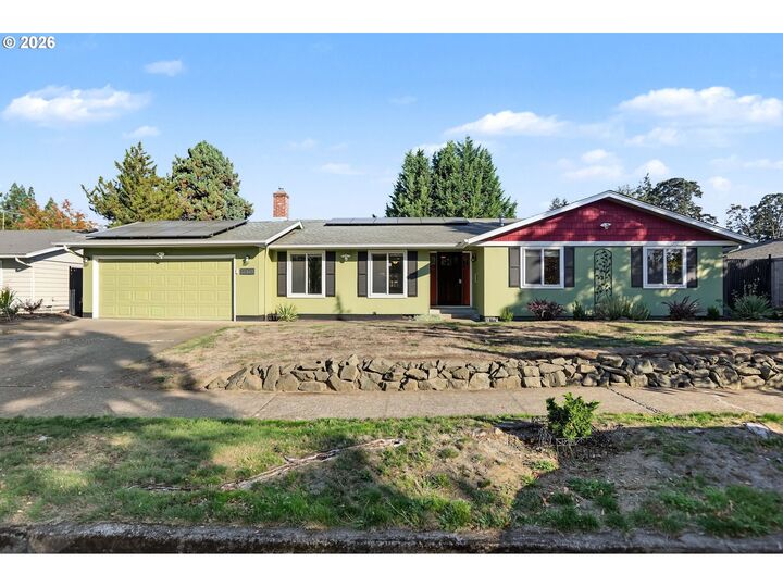 Property Photo:  2323 Latona Dr  OR 97303 