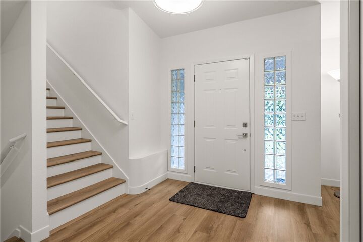Property Photo:  37004  22nd Avenue S  WA 98003 