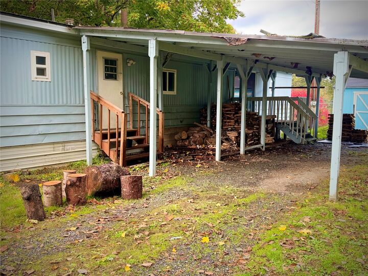 Property Photo:  4485  Alamo Way  WA 98277 