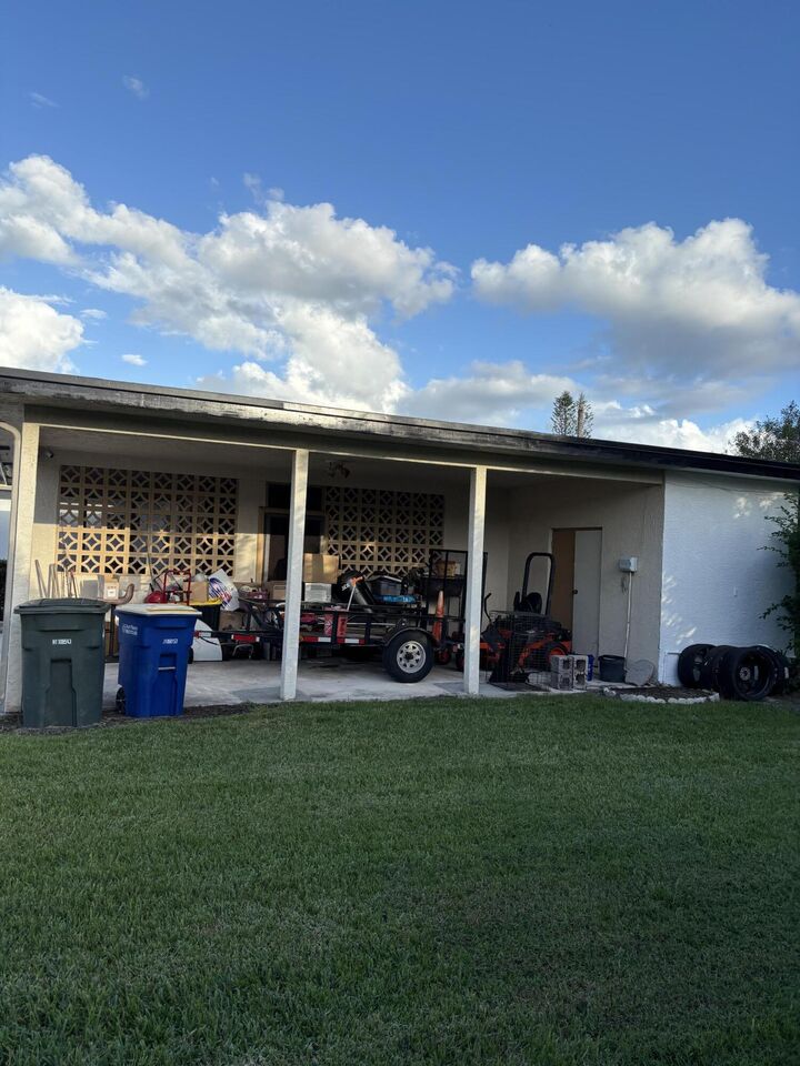 Property Photo:  1803 N 16th Street  FL 34950 