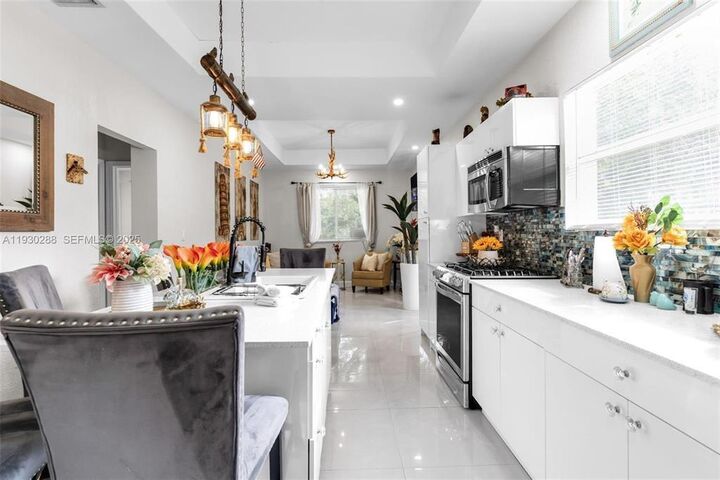 Property Photo:  16020 SW 208th Avenue 102  FL 33187 