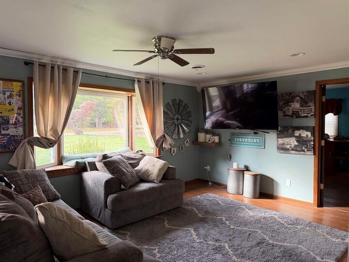 Property Photo: 4903 E Valley Road MI 48858