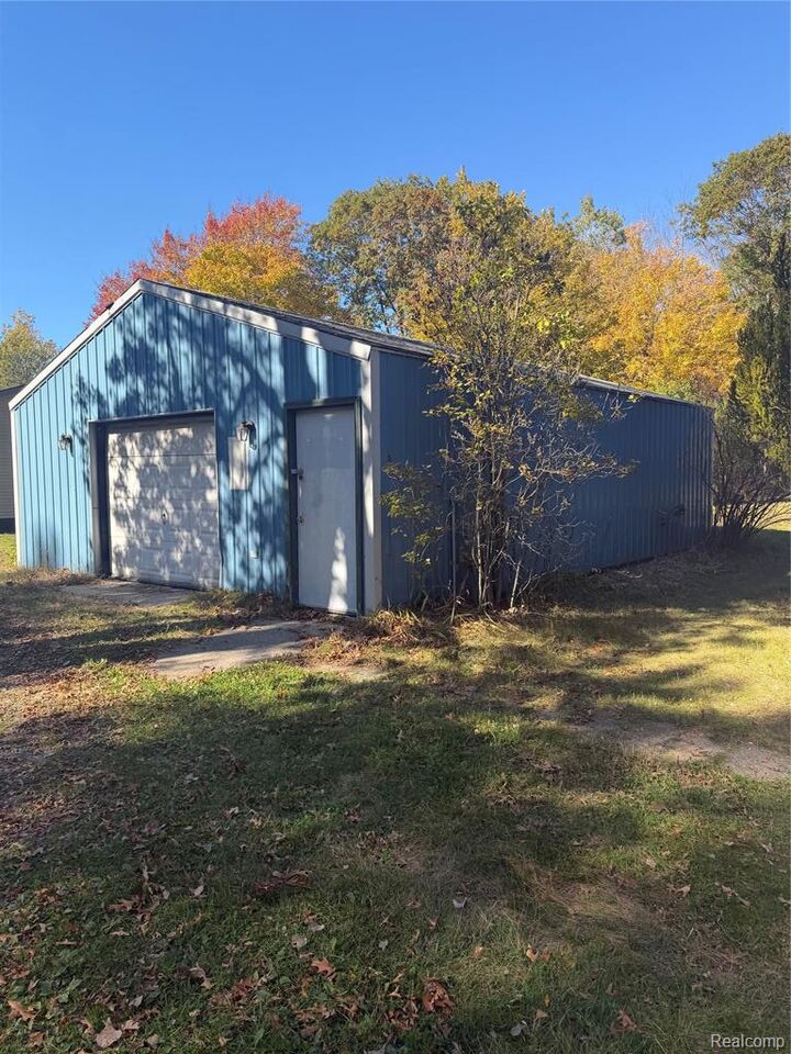 Property Photo: 4799 Gaston Way MI 48750