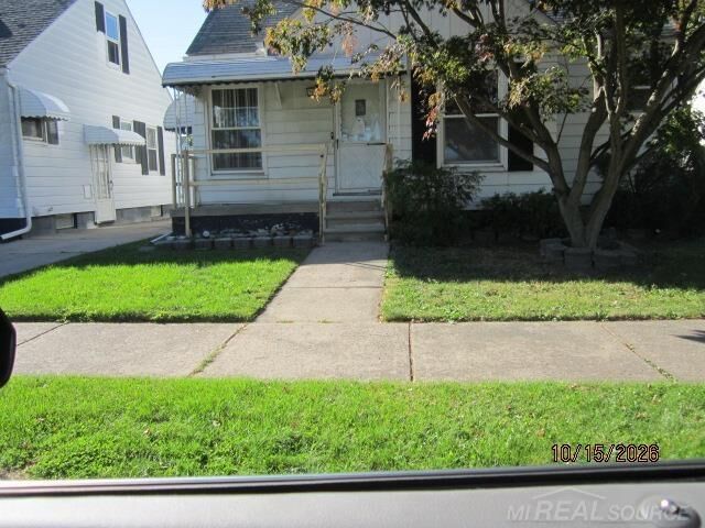 Property Photo: 21825 David Street MI 48021