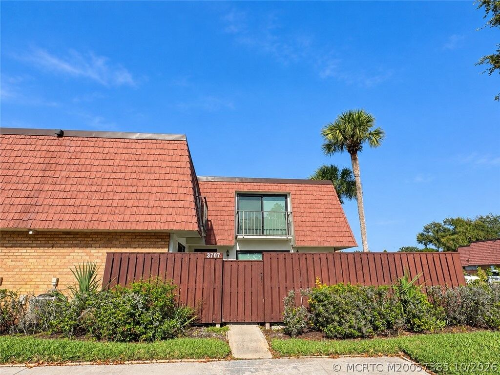 Property Photo:  3707 SW Sunset Trace Circle  FL 34990 