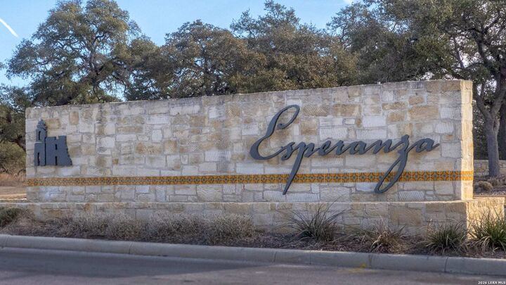 Property Photo: 110 Valor TX 78006
