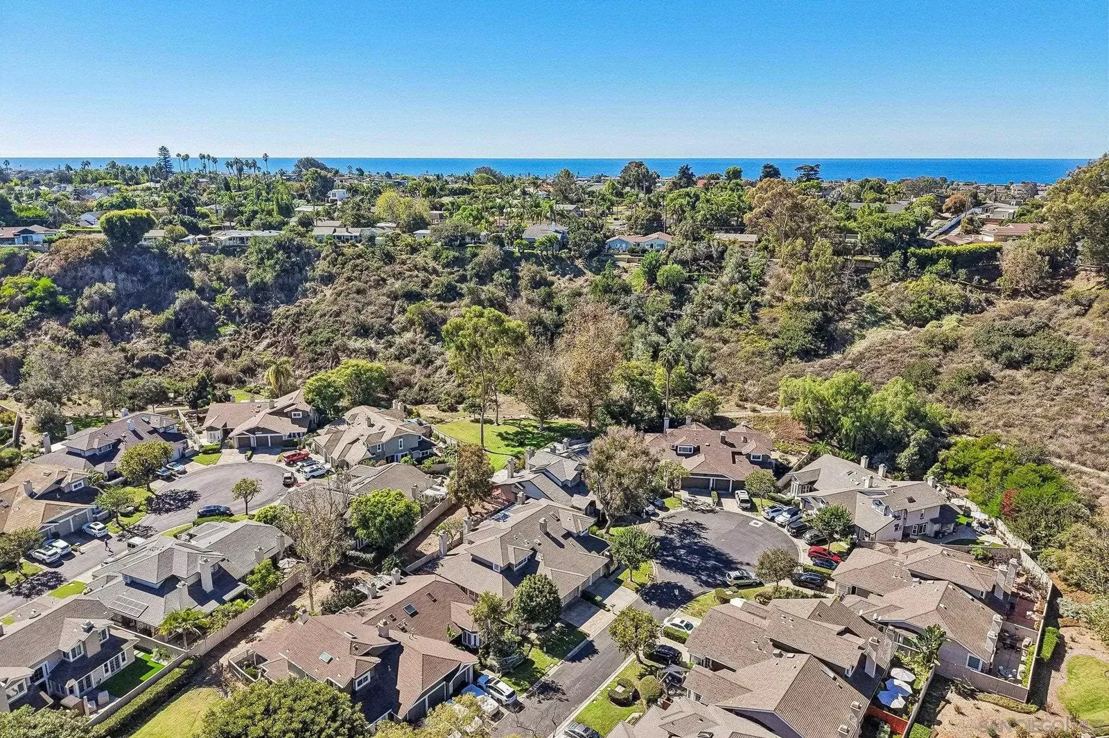 Property Photo:  568 Rockport Ct  CA 92024 