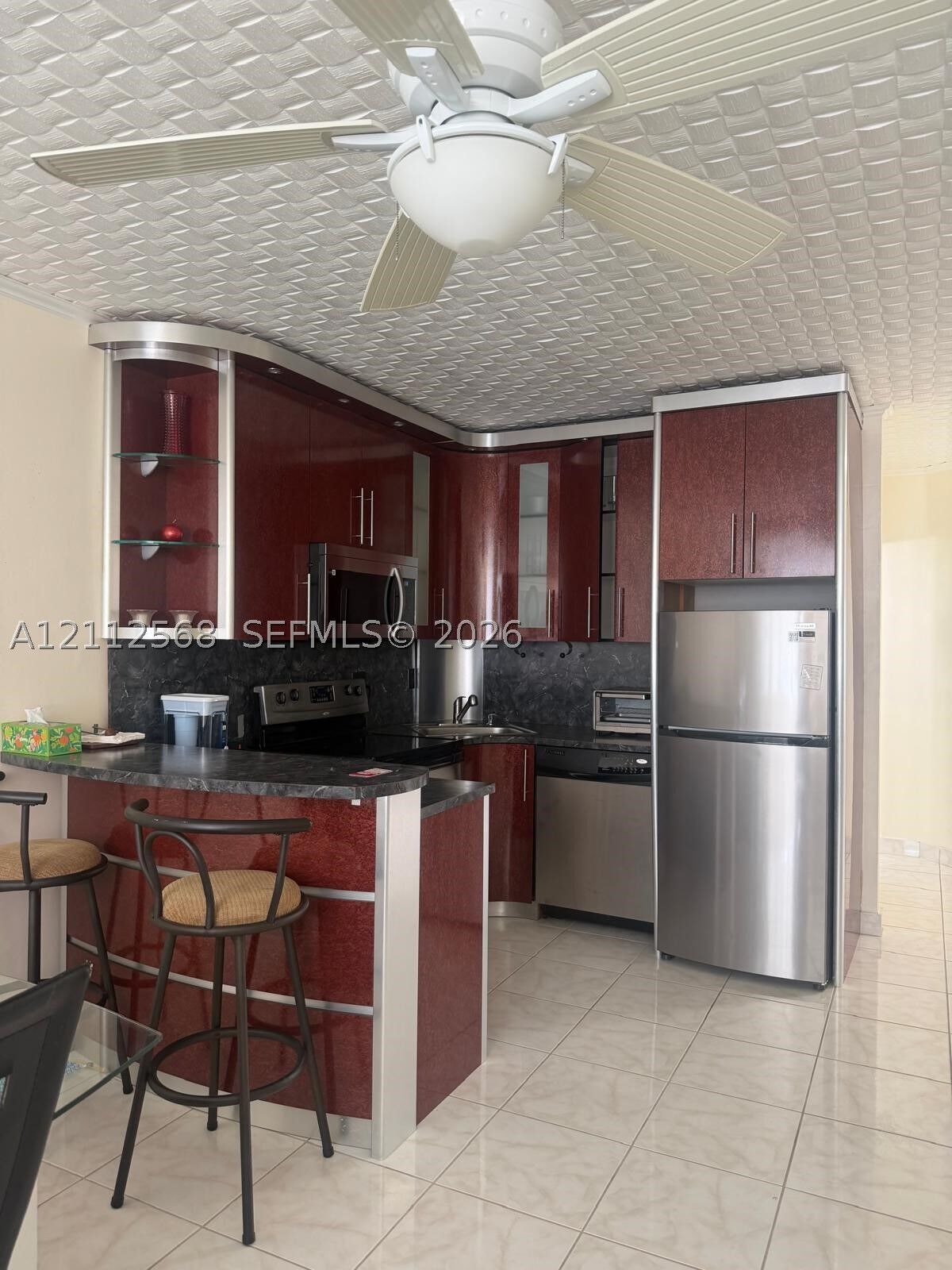 Property Photo:  1936 S Ocean Dr 8B  FL 33009 