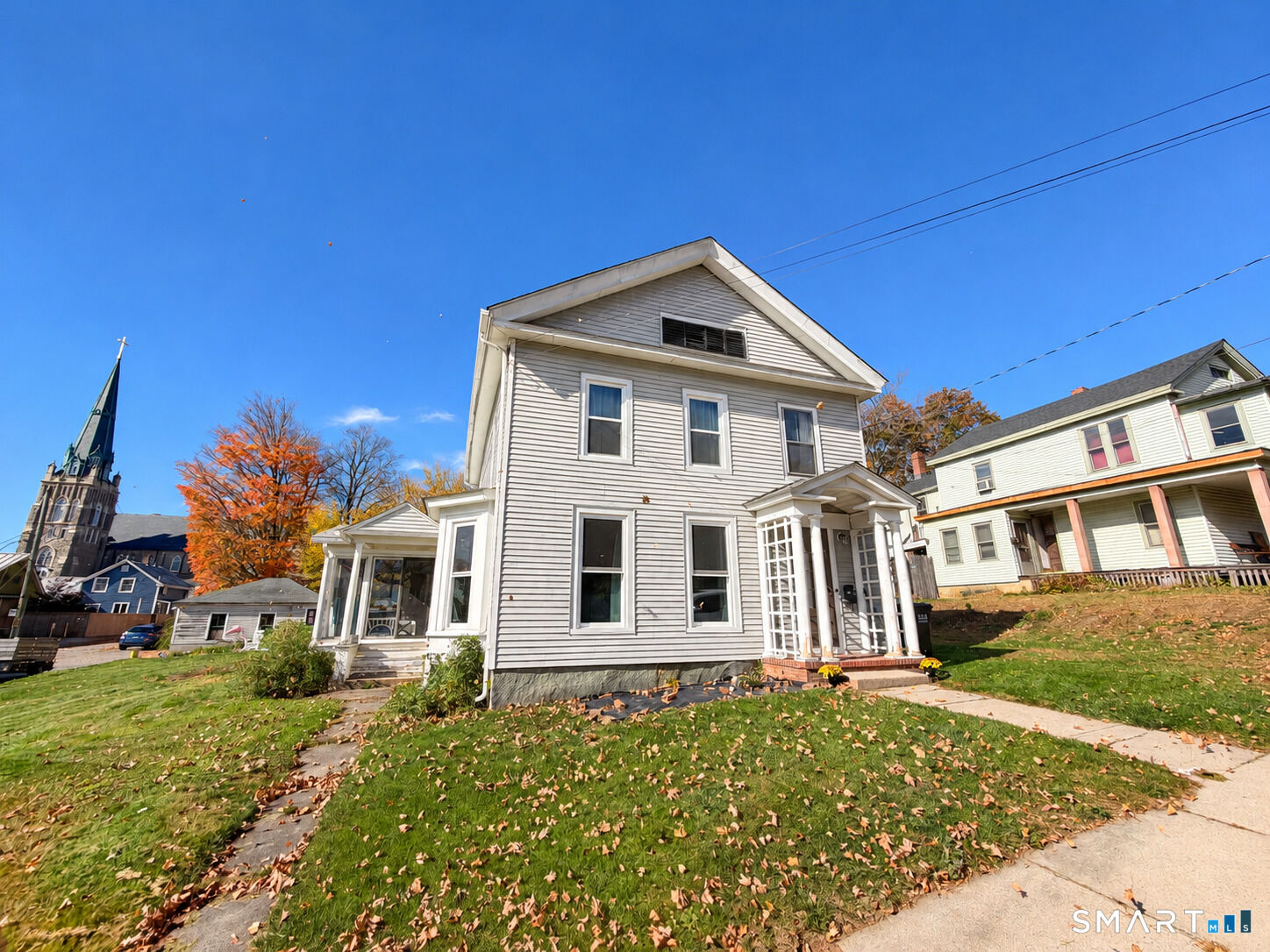 Property Photo:  19 Walnut Street  CT 06098 