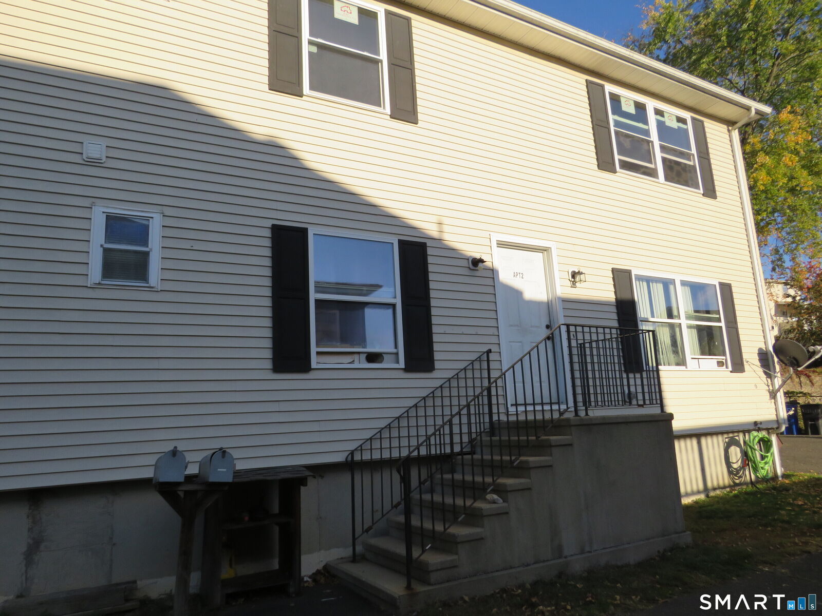 Property Photo:  58 State Street Apt 2  CT 06810 
