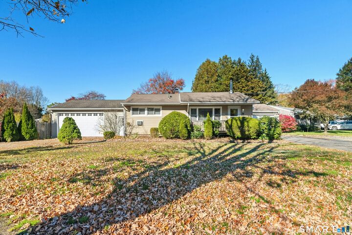 Property Photo:  34 Beacon Manor Circle  CT 06770 