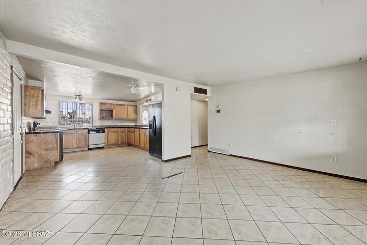 Property Photo:  6535 E Nicaragua Drive  AZ 85730 