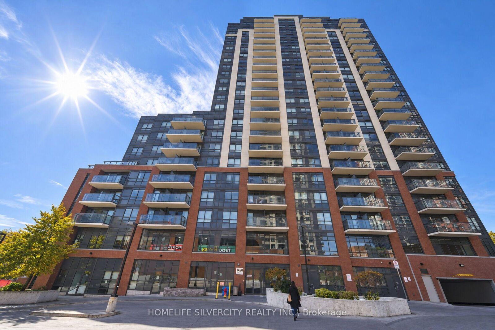 Property Photo: 1420 Dupont Street 1405 ON M6H 0C2