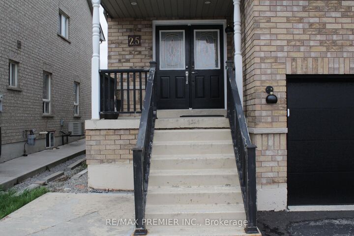 Property Photo: 25 Westbrook Avenue A ON L6P 1L7