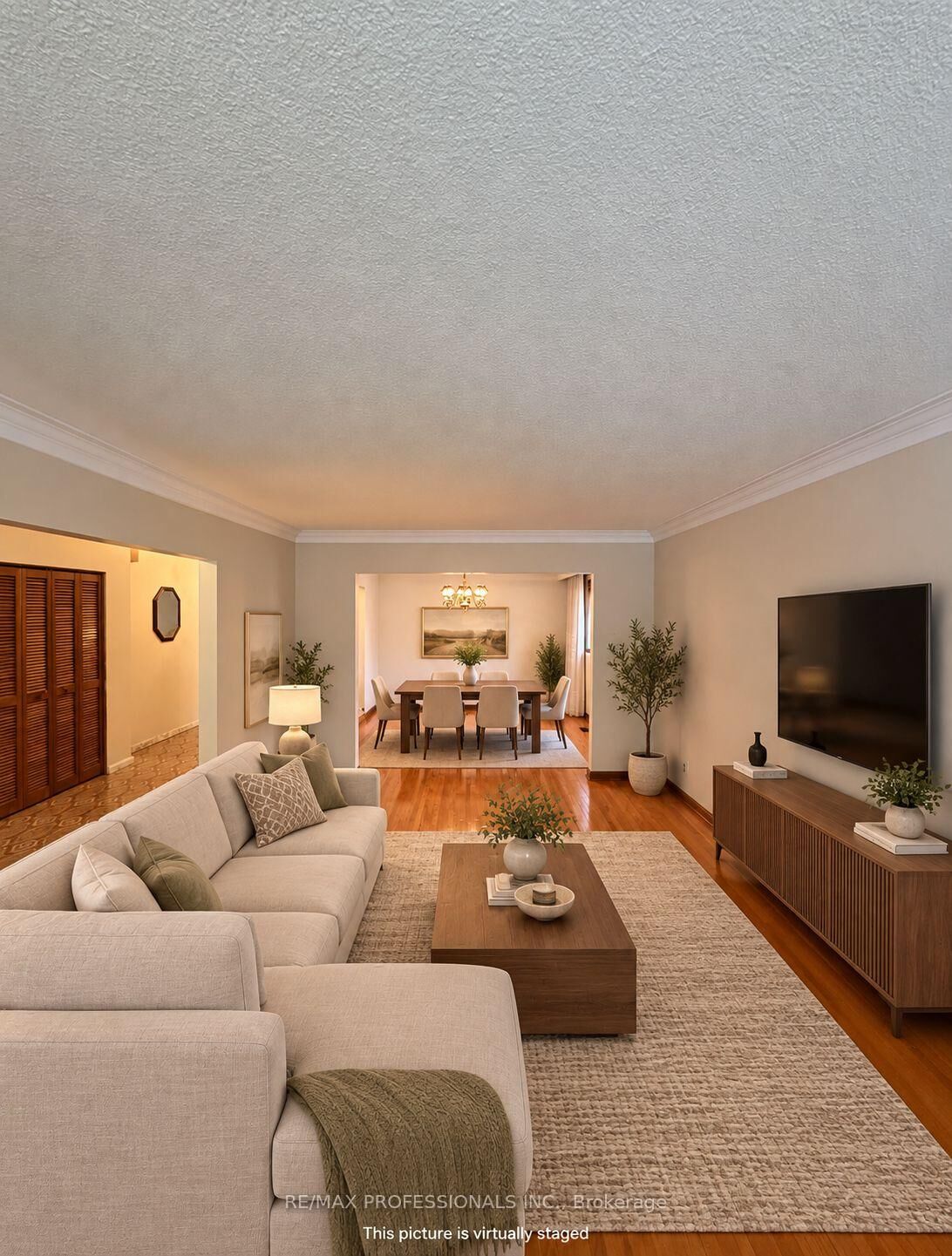 Property Photo:  78 Roxaline Street  ON M9P 2Z2 