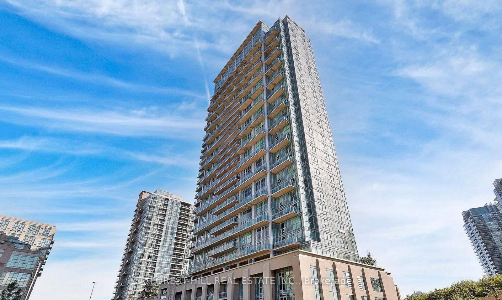 Property Photo:  165 Legion Road N 1334  ON M8Y 0B3 