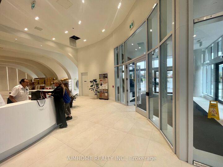 Property Photo:  2033 Kennedy Road 610  ON M1T 0B9 