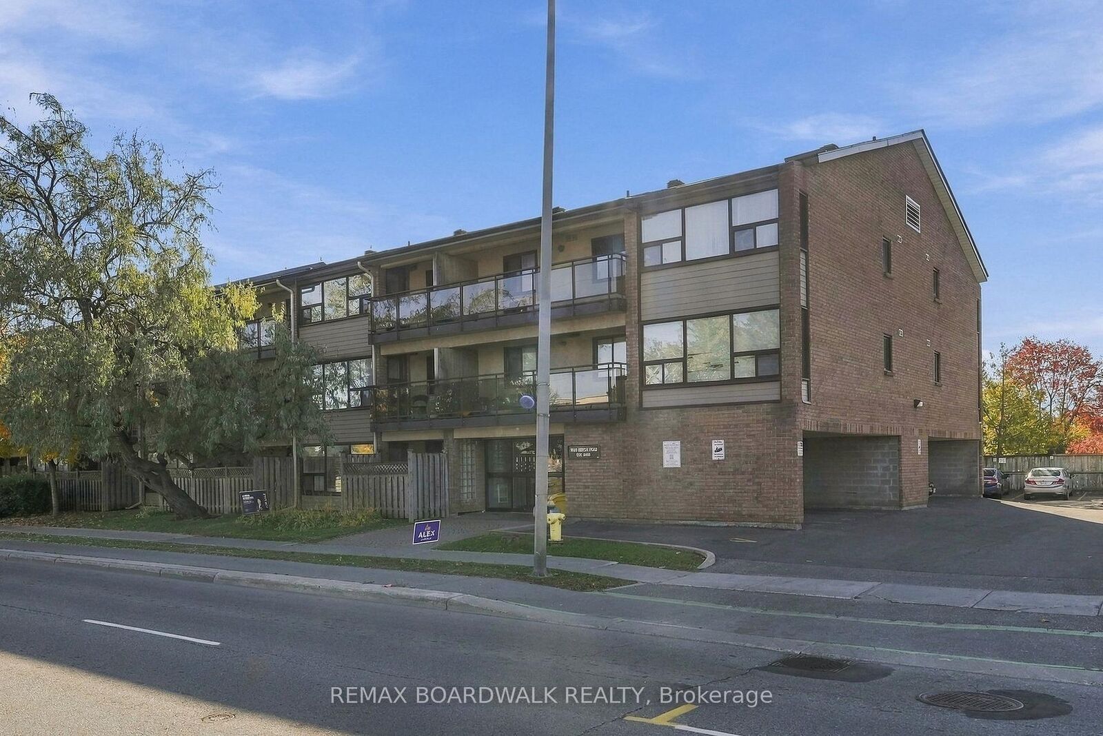 Property Photo:  1490 Heron Road 204  ON K1V 6A5 