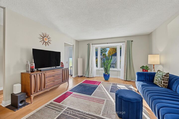 Property Photo:  16 Sinclair Drive  ON N4G 5L7 