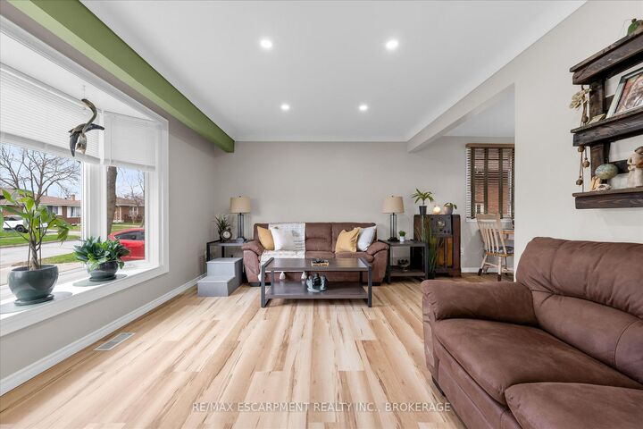 Property Photo:  7506 Jubilee Drive  ON L2G 7J5 