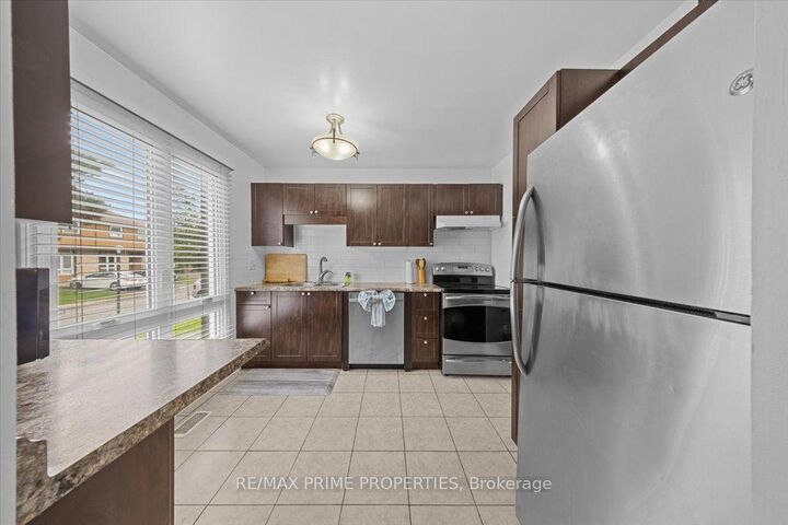 Property Photo: 6252 Castille Court 29 ON K1C 1X5
