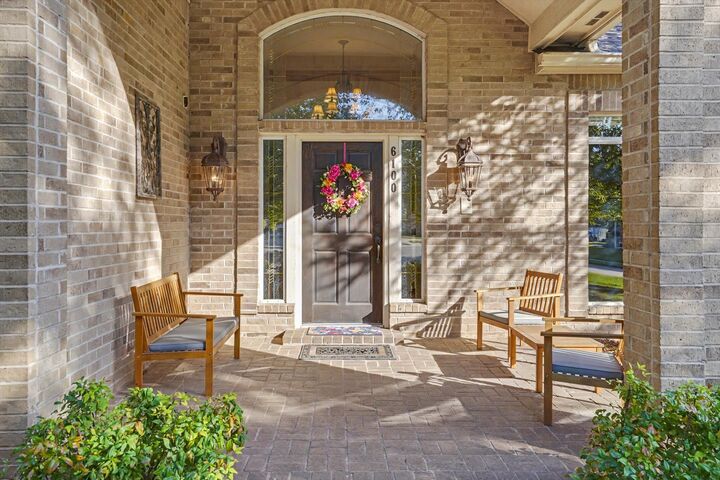 Property Photo: 6100 W Phoenix Court OK 74011