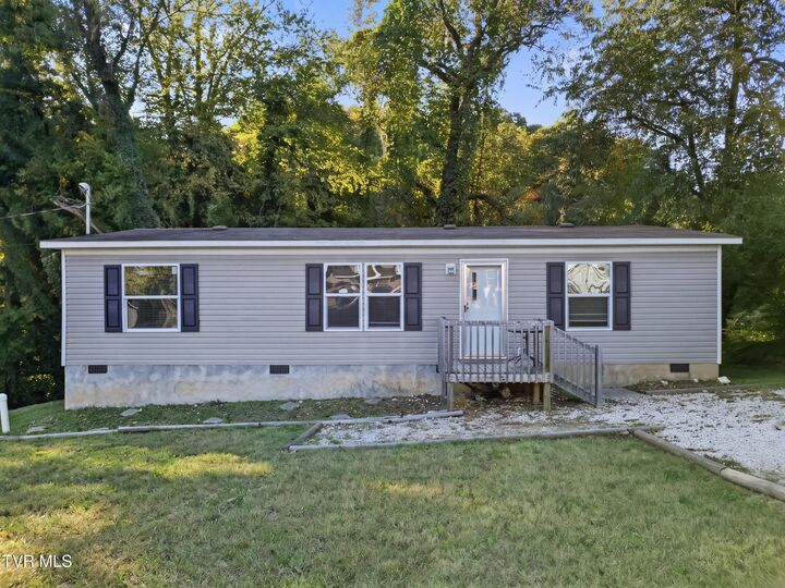 Property Photo:  438 Jarnigan Street  TN 37716 