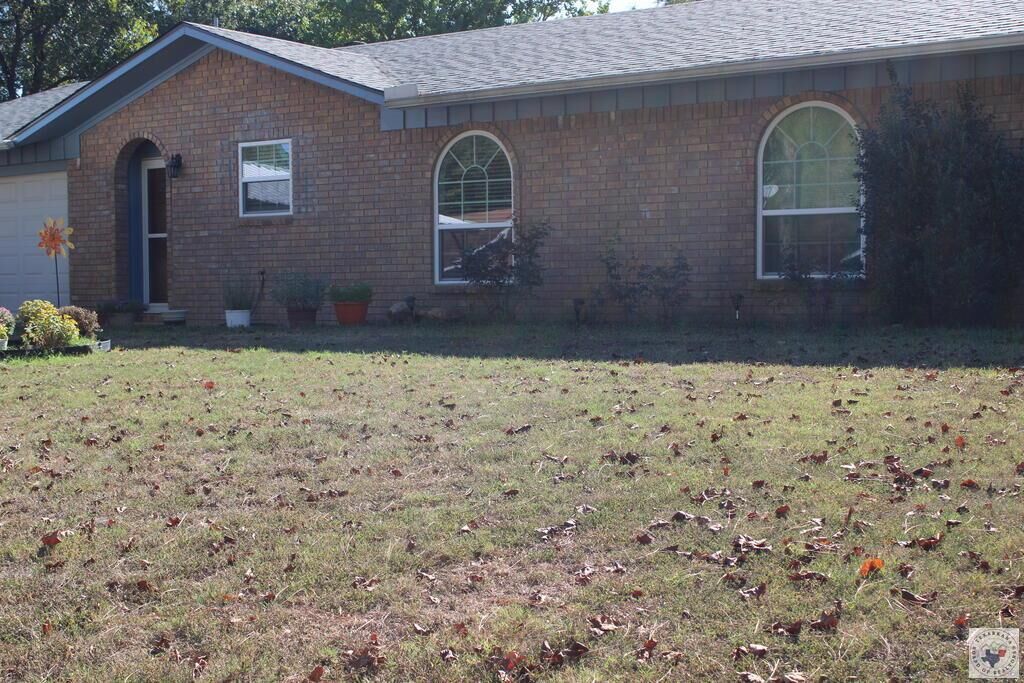Property Photo:  224 E Greenfield  TX 75501 